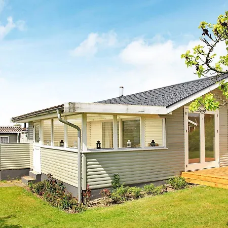 Holiday home Two-bedroom Holiday In 1