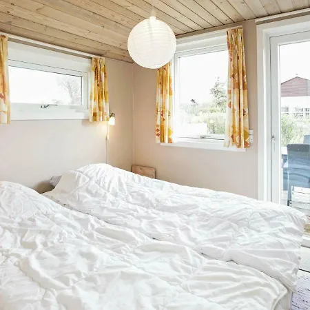 Two-bedroom Holiday In 1 Vakantiehuis Bogense